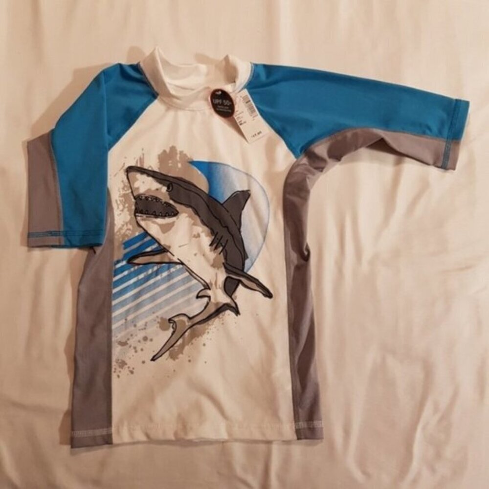 The Children's Place boys shark rash guard size 7/8